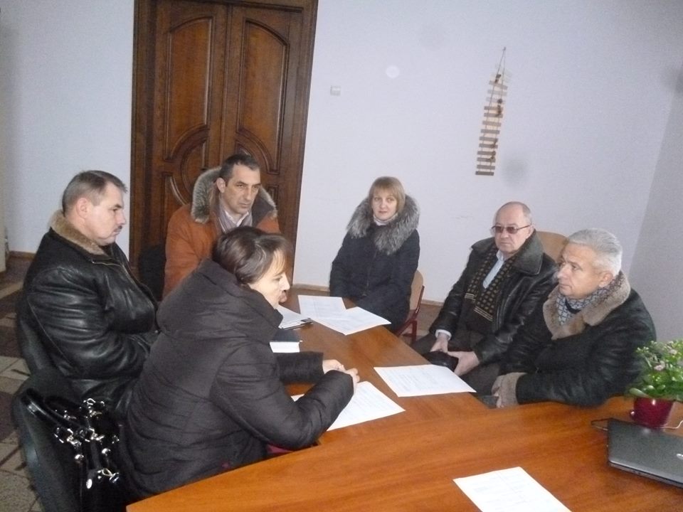 ЗАСІДАННЯ РОБОЧОЇ ГРУПИ З ПИТАНЬ ЛЕГАЛІЗАЦІЇ ВИПЛАТИ  ЗАРОБІТНОЇ ПЛАТИ ТА ЗАЙНЯТОСТІ  НАСЕЛЕННЯ  ВІДБУЛОСЯ НА ЗБОРІВЩИНІ rob. grur. Zbor - ЗАСІДАННЯ РОБОЧОЇ ГРУПИ З ПИТАНЬ ЛЕГАЛІЗАЦІЇ ВИПЛАТИ  ЗАРОБІТНОЇ ПЛАТИ ТА ЗАЙНЯТОСТІ  НАСЕЛЕННЯ  ВІДБУЛОСЯ НА ЗБОРІВЩИНІ