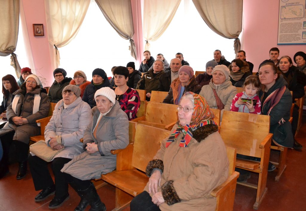 DSC 0721 1024x708 - Про виплату субсидій, пенсійне законодавство - під час зустрічі з товариством глухих