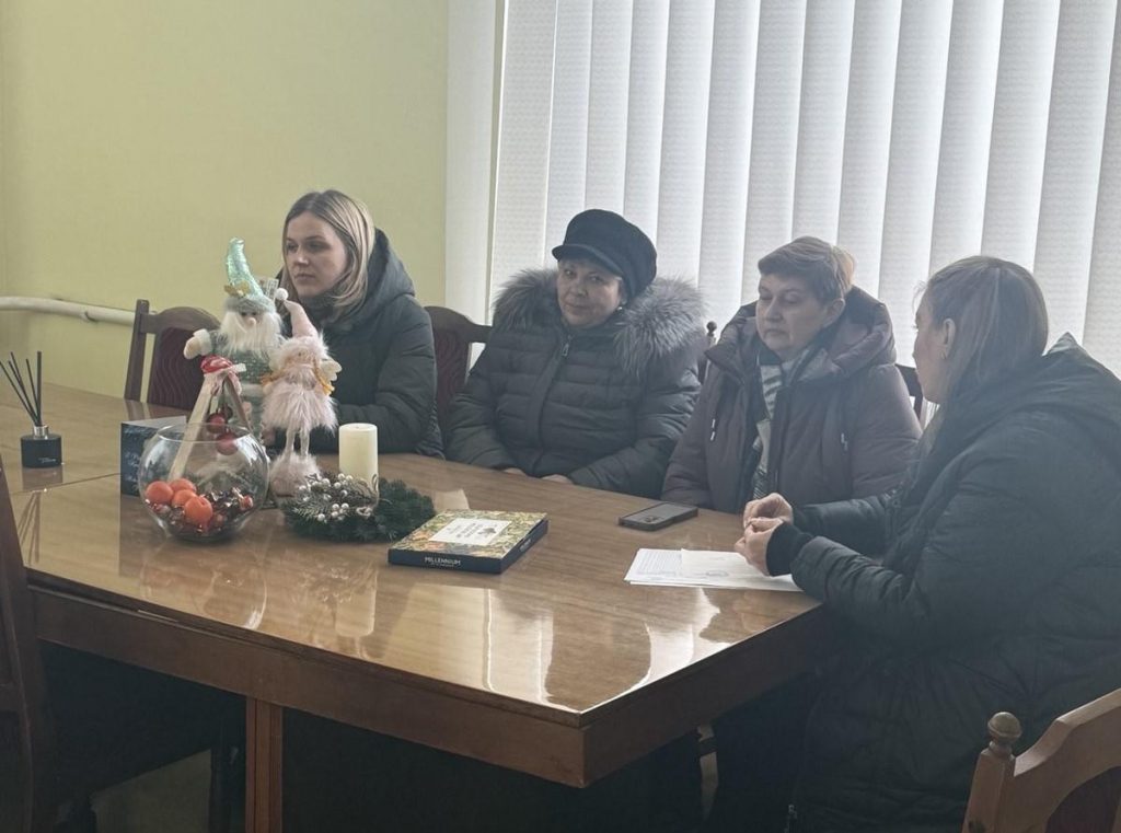 Зустрічі із трудовими колективами 3 Zustrich trud.kolektyvu Buchatskov TSRL 1024x761 - Зустрічі із трудовими колективами