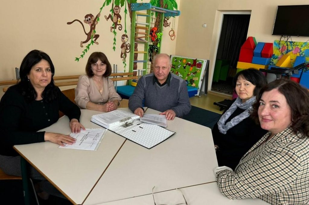 photo 5303439116643015678 y 1024x681 - Робоча нарада з керівниками закладів дошкільної, початкової та інклюзивної освіти Підгаєцької територіальної громади