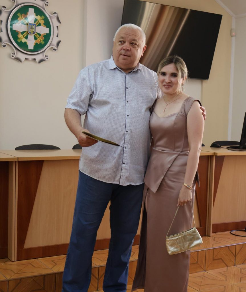 IMG 8677 863x1024 - Відзначення кращих працівників з нагоди Дня Конституції України в Головному управлінні!