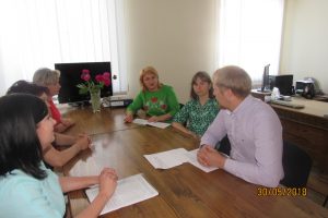 IMG 0439 300x200 - Зустріч з головою правління ПРАТ &rdquo;Івано&nbsp;-&nbsp;Франківський завод &rdquo;Промприлад&rdquo;