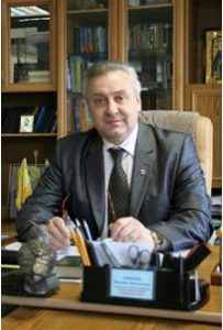 Перехід на нові стандарти обслуговування громадян 9 Romaniv 203x300 - Перехід на нові стандарти обслуговування громадян