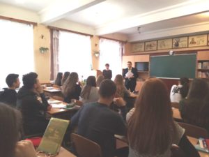 Glyboka 300x225 - Учням Глибоцької гімназії розповіли про важливість офіційного працевлаштування