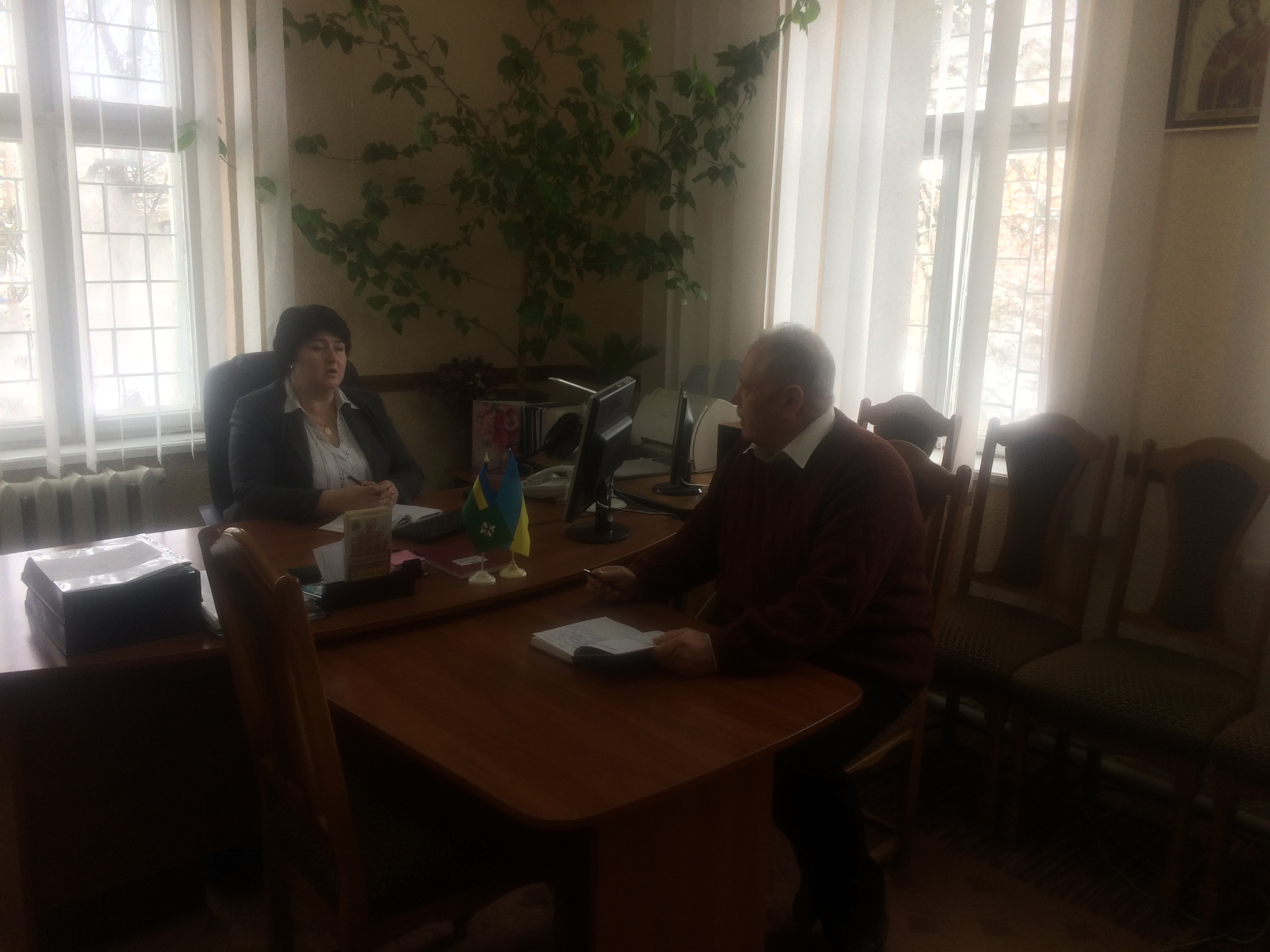 IMG 0133Hotyn - Пенсійники Буковини активно спілкуються з представниками ветеранських організацій