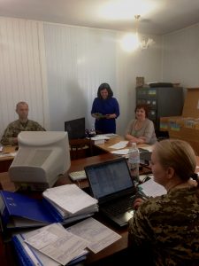 Tr kol Plengej 225x300 - Пенсійники області надають роз’яснення пенсійного законодавства трудовим колективам краю