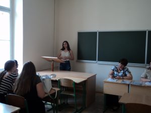 DSC02542 300x225 - «Молодь обирає: «за» чи «проти» легалізації трудових відносин»