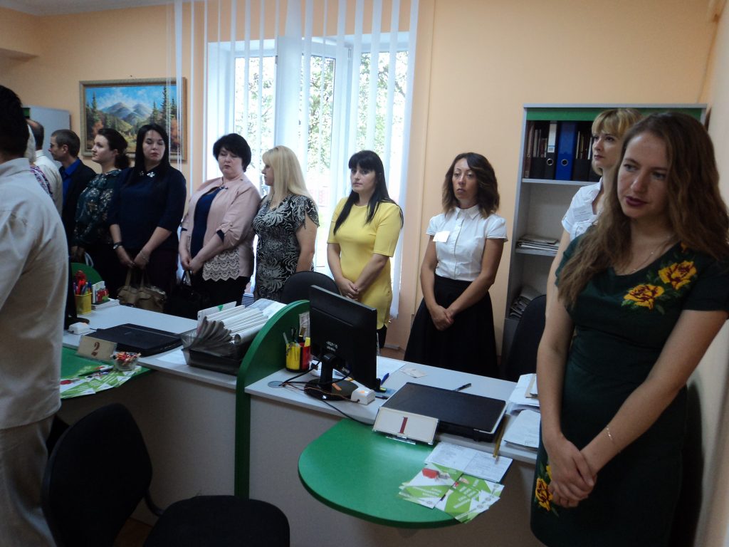 3 1024x768 - На Буковині мешканців Глибоччини обслуговують за європейськими стандартами