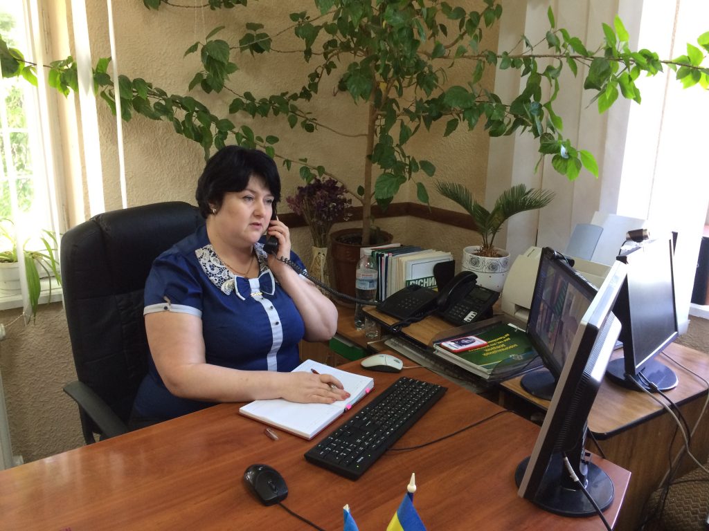 Hotyn dzvinky turboty 1024x768 - Найважливіша справа для буковинських пенсійників - турбота про літніх людей