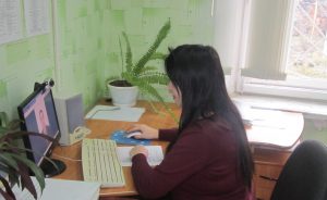 24.01.2019 SKAJP BUZOVYTSYA 300x184 - Мешканці села Бузовиця отримали консультації з питань пенсійного забезпечення в режимі відеозв’язку