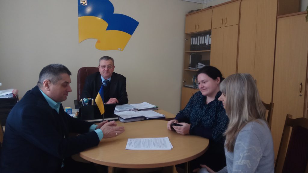 glyb z trud kolektyvom 1024x576 - Зустрічі з трудовими колективами – ефективний спосіб інформування буковинців з питань пенсійного забезпечення