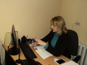 DSC03310 300x223 - Жителі Кельменеччини отримали кваліфіковані роз’яснення з пенсійного забезпечення