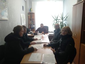 Novodnistr komisiya 300x225 - Пенсійники краю узгоджують шляхи активізації взаємодії з соціальними партнерами у справі легалізації зайнятості