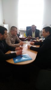 DVS i DFS 169x300 - Пенсійники Вижниччини обговорили з представниками фіскальної та виконавчої служб питання стягнення заборгованості до бюджету Фонду