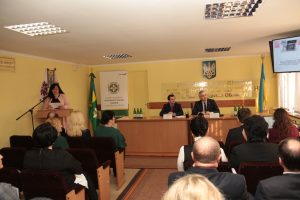Kapinus CHernivtsi 10 300x200 - Буковину в рамках робочого візиту відвідав Голова правління Пенсійного фонду України