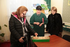Kapinus CHernivtsi 8 300x200 - Голова Пенсійного фонду України відвідав музей пенсійної справи «Тепер це наша історія»