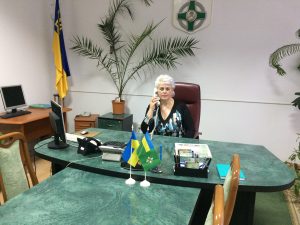 Plengej dzv turb 300x225 - Пенсійники Сокирянщини здійснюють &laquo;дзвінки турботи&raquo; до людей похилого віку