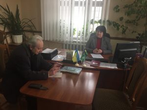 ZMI Hot 300x225 - Пенсійники надають роз&rsquo;яснення актуальних питань пенсійного забезпечення через засоби масової інформації