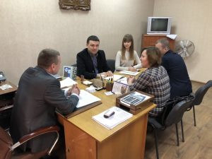 narada DVS yurysty 2 300x225 - Юристи пенсійної служби краю обговорили з представниками виконавчої служби питання стягнення заборгованості до бюджету Фонду
