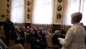 DSC03631 1 300x171 - Майбутнє розпочинається сьогодні: активно користуватись послугами Веб-порталу Пенсійного фонду України закликають краян пенсійники Буковини
