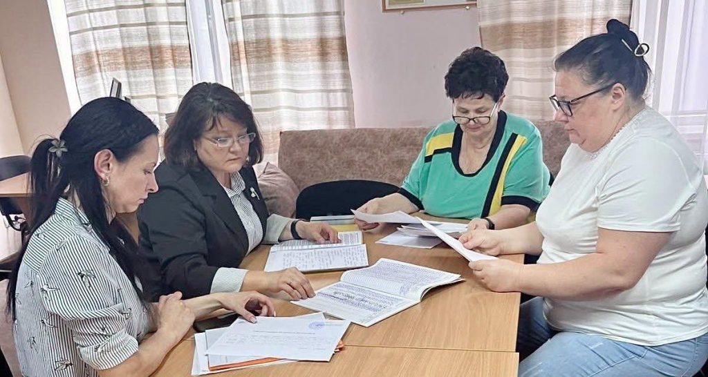 310726 Nimizhan zaklad osvity Dyvosvit 1024x546 - Про визначення ризиків та небезпек обговорили з адміністрацією закладу освіти