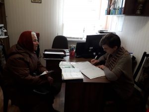 20190320 114426 300x225 - Про перерахунок пенсій та субсидію фахівці Пенсійного фонду області інформували мешканців краю під час виїзних днів та на віддалених робочих місцях