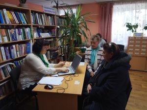 IMG 20190221 104517 300x225 - Тривають зустрічі з мешканцями Хмельниччини на виїзних днях та віддалених робочих місцях