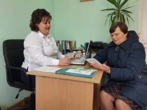20190322 080918 300x225 - Тривають зустрічі з мешканцями краю на виїзних днях та віддалених робочих місцях