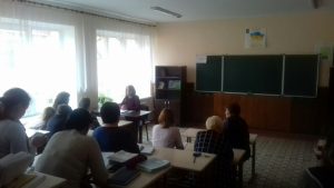 IMG c24df66227ca58380369539e356161cb V 300x169 - Трудовим колективам області розповіли про негативний вплив зарплати  «у конверті» на пенсію в майбутньому