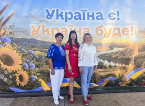 Незалежність, вишита любов’ю IMG 26088058011dbab9368ba39ead0f1704 V 300x219 - Незалежність, вишита любов’ю
