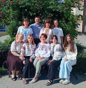 Незалежність, вишита любов’ю IMG 4b39beeaa2daeb797b6195d984af7418 V 295x300 - Незалежність, вишита любов’ю