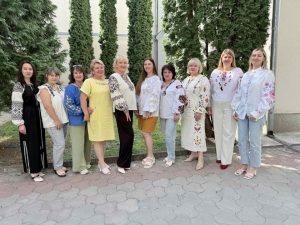 Незалежність, вишита любов’ю IMG e737165fe6b9dbe08a60532486075f37 V 300x225 - Незалежність, вишита любов’ю